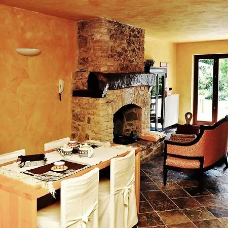 And Wellness Il Pomario Di Montepiglio Naturista Bed and breakfast