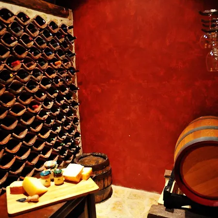 And Wellness Il Pomario Di Montepiglio Naturista Bed and breakfast