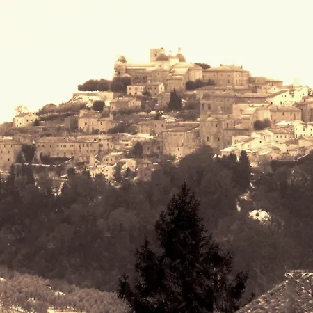 Bed and breakfast And Wellness Il Pomario Di Montepiglio Naturista 4*